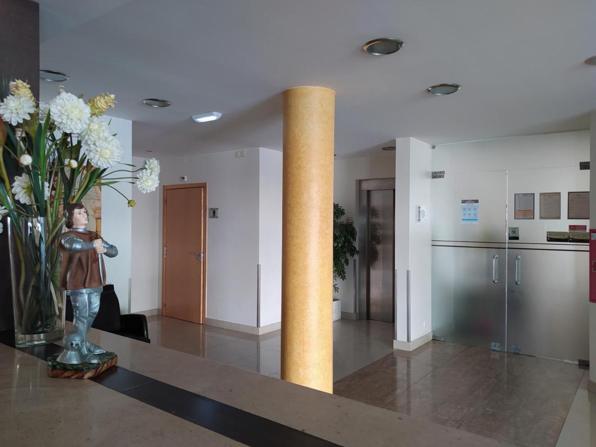 Hotel Santo Condestavel Fátima Kültér fotó