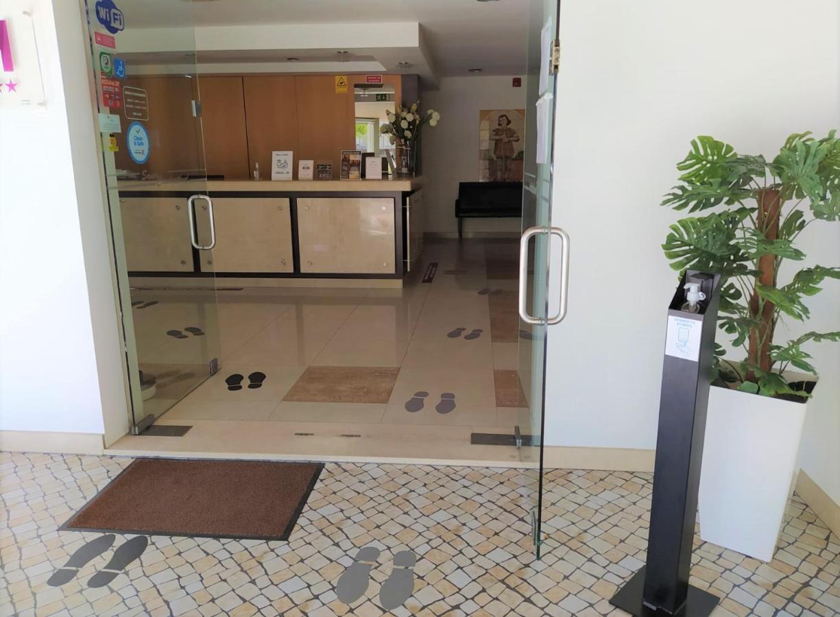 Hotel Santo Condestavel Fátima Kültér fotó