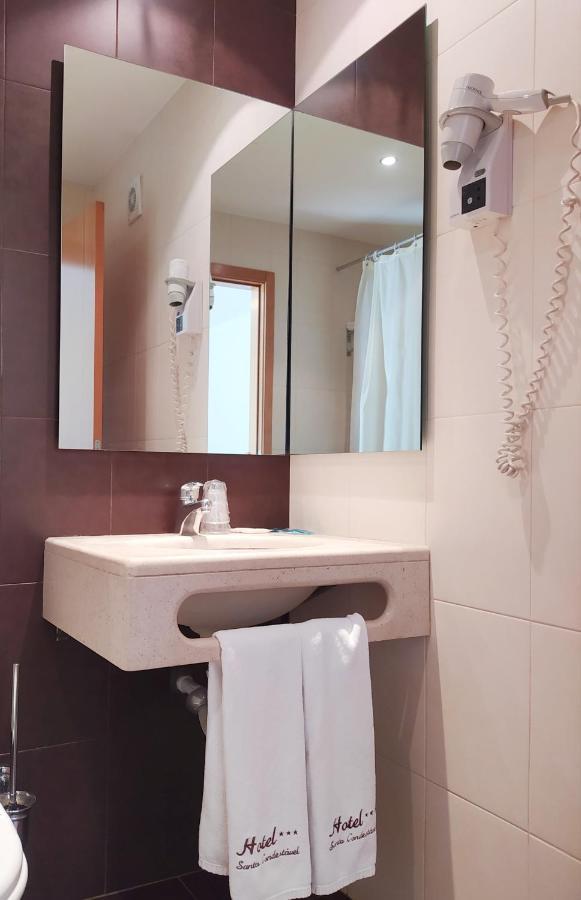Hotel Santo Condestavel Fátima Kültér fotó